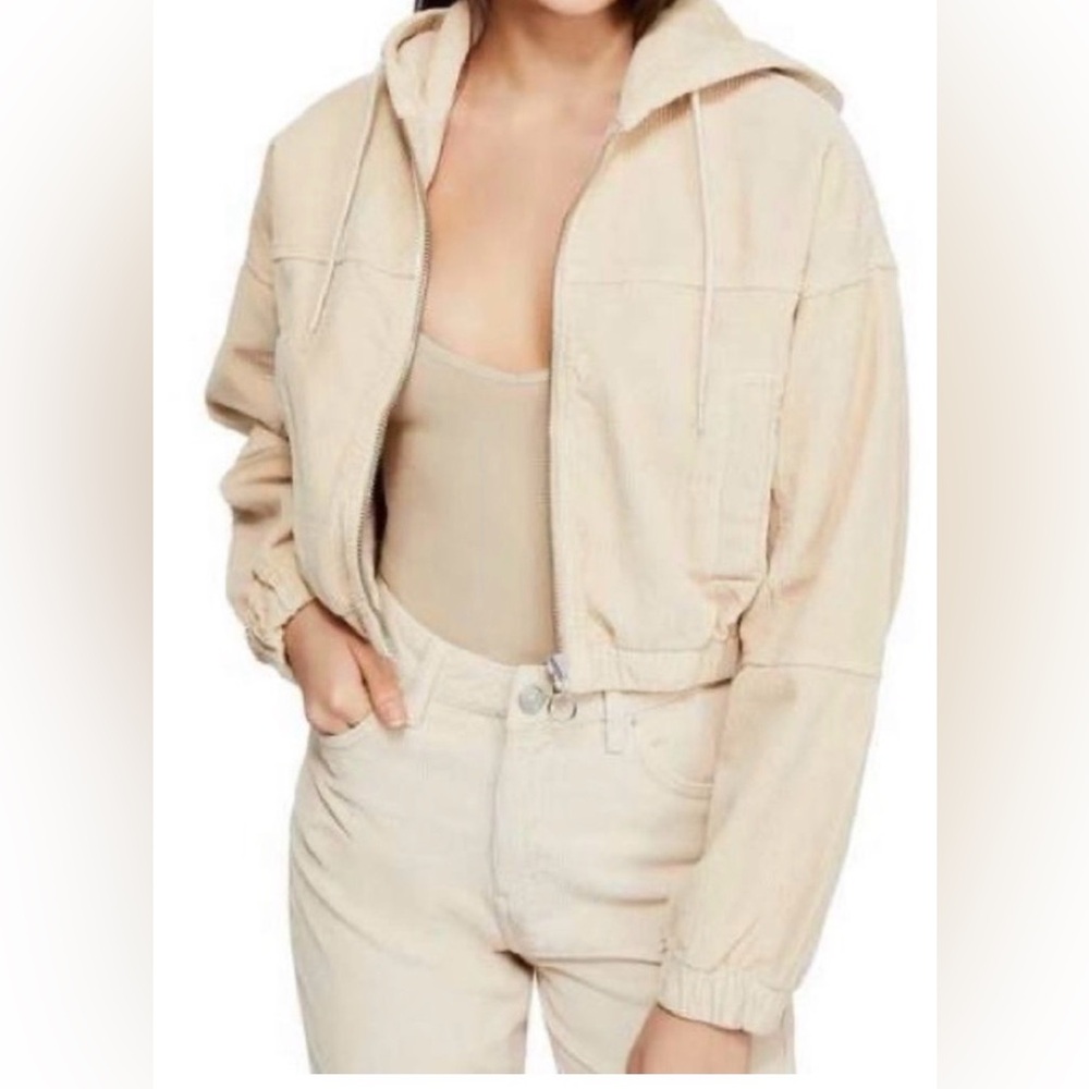 BDG ⭐️ Urban Outfitters Cream Corduroy Cropped Zip Hoodie Jacket Size Small ✨ - Picture 10 of 10